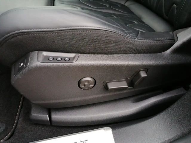 Peugeot 3008 EAT8 GT-Line Hybrid