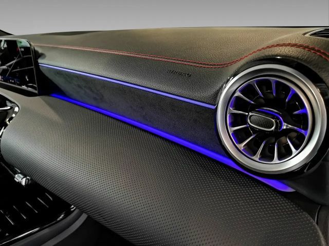 Mercedes-Benz CLA 180 AMG Line Coupé