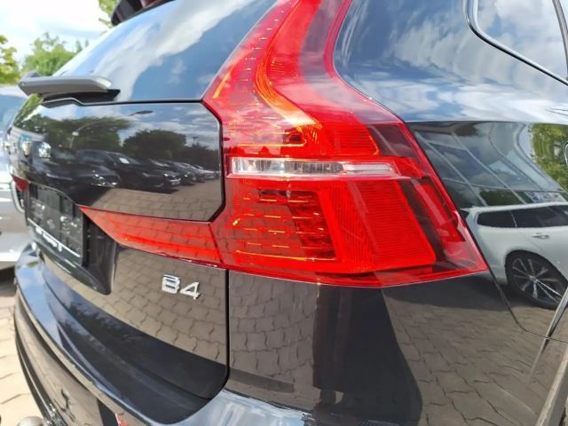 Volvo XC60 Dark Plus