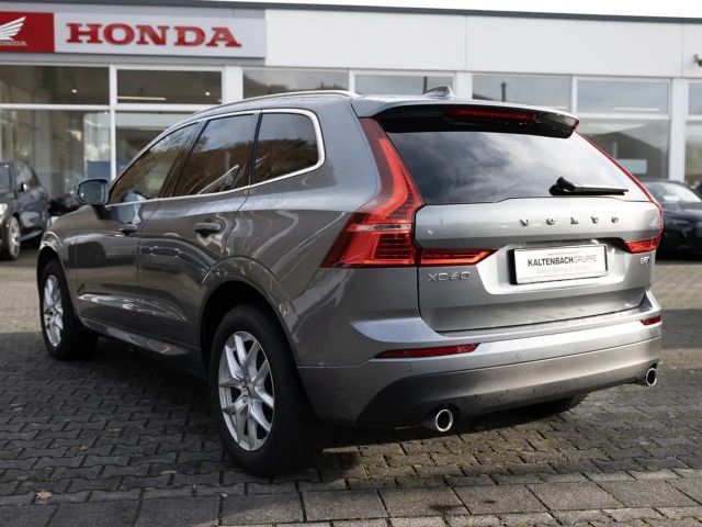 Volvo XC60 AWD Momentum