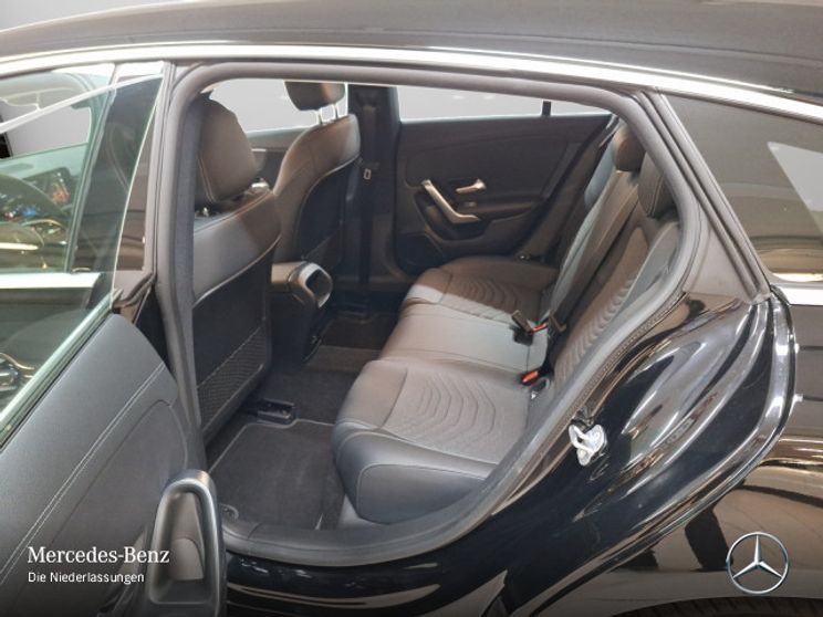 Mercedes-Benz CLA 200 Shooting Brake