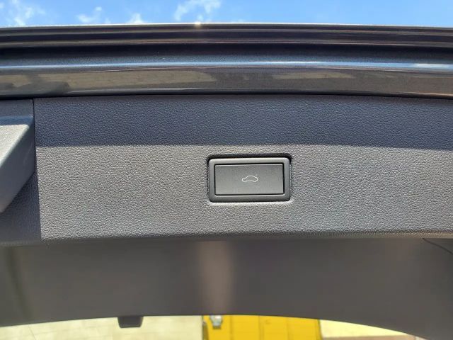 Volkswagen T-Roc DSG IQ.Drive R-Line