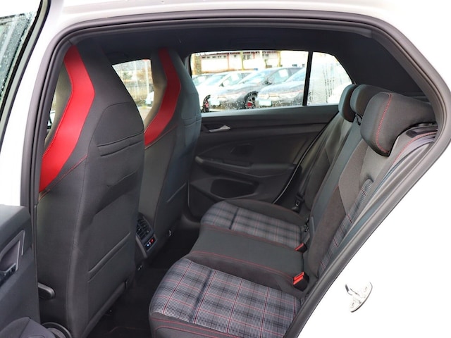 Volkswagen Golf 2.0 TSI Golf VIII