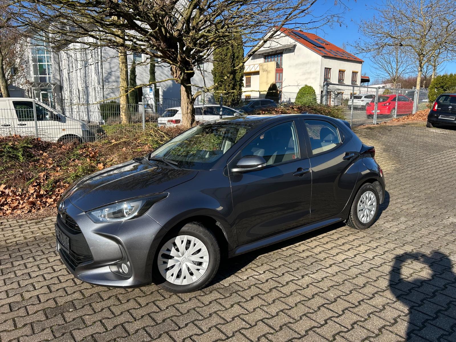 Mazda 2 Hybrid