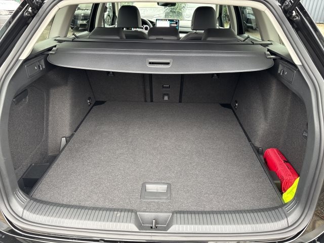 Volkswagen Golf 2.0 TDI DSG Golf VIII Variant