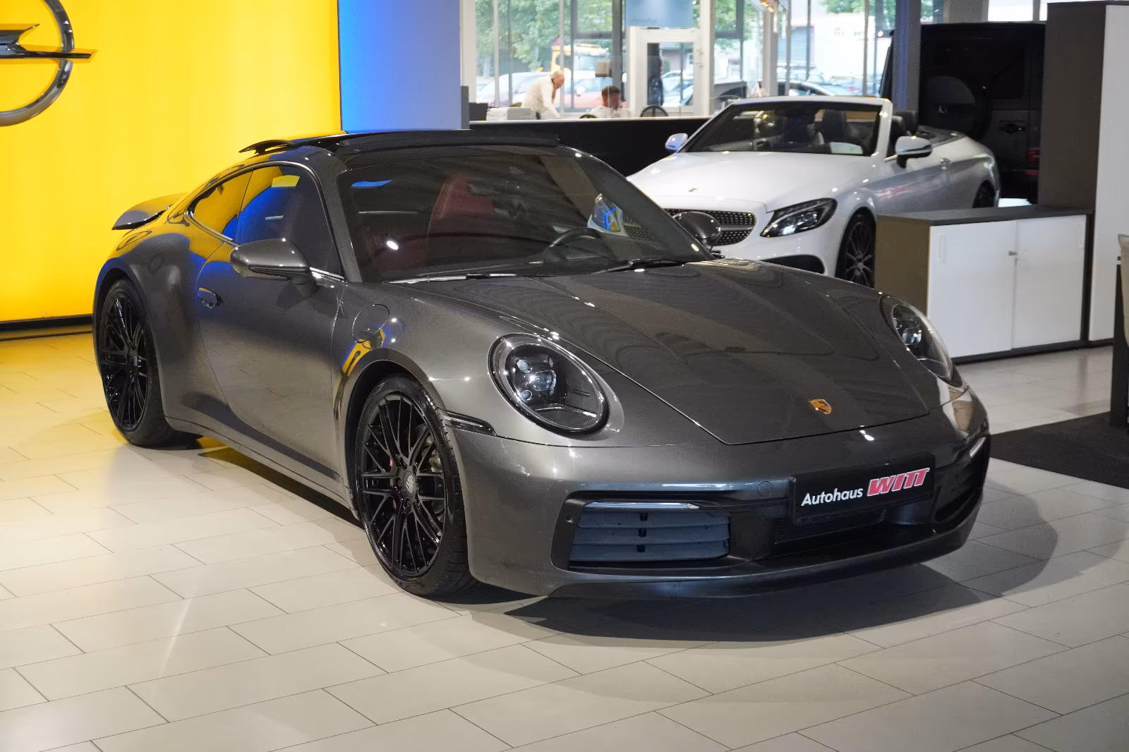 Porsche 911 4S 992 Carrera