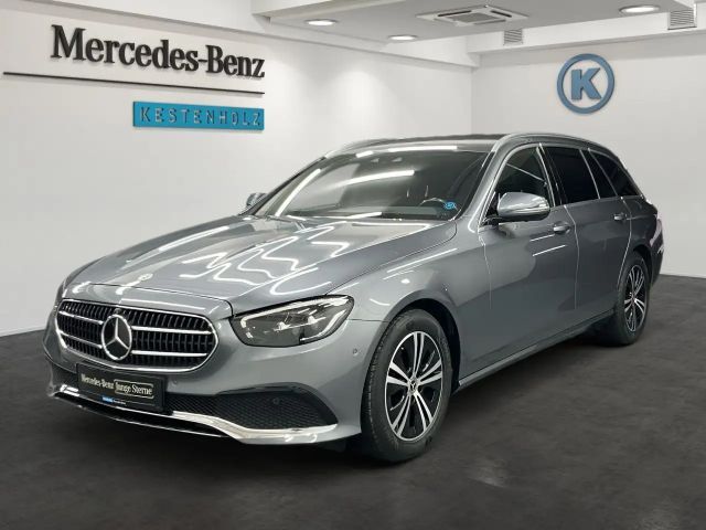 Mercedes-Benz E 220 AVANTGARDE E 220 d Estate