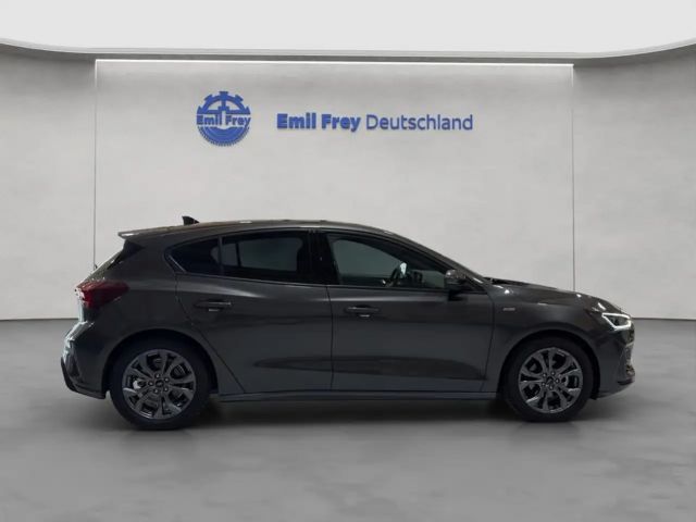 Ford Focus EcoBoost ST Line