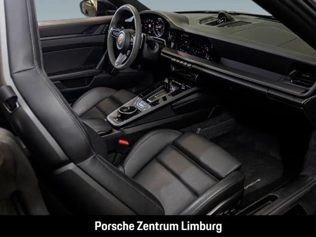 Porsche 992 4 Cabrio Carrera GTS