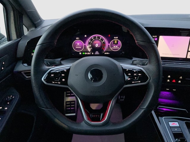 Volkswagen Golf 2.0 TSI DSG GTI