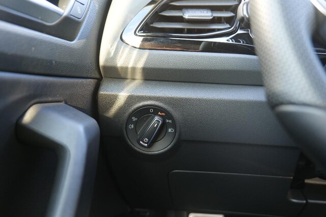 Volkswagen T-Roc 1.5 TSI Cabriolet DSG R-Line