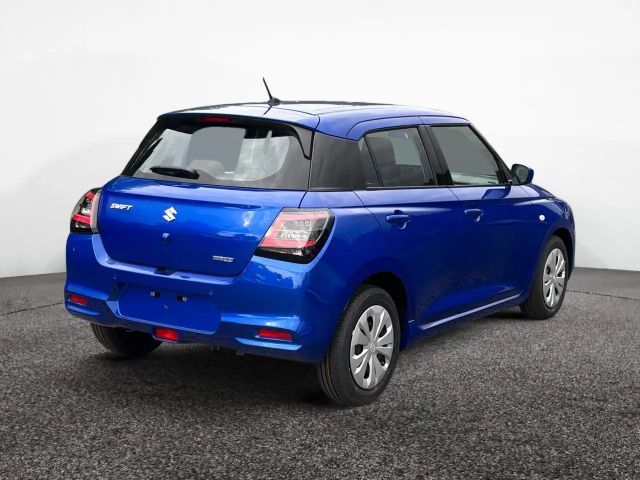 Suzuki Swift Club Hybrid