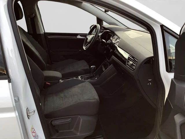 Volkswagen Touran 1.5 TSI DSG Highline