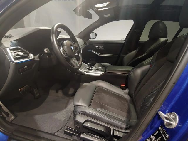 BMW 330 330e M-Sport