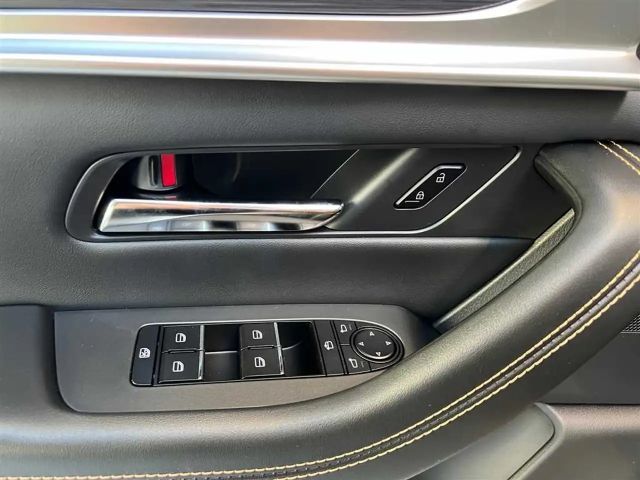 Mazda CX-80 Homura Plus