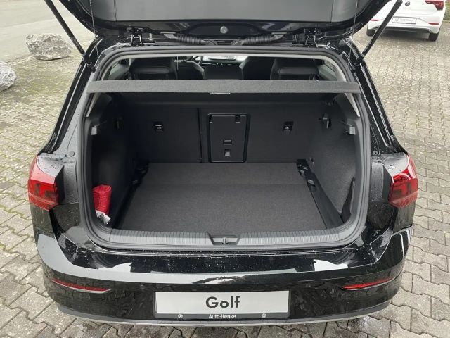 Volkswagen Golf 1.5 TSI Golf VIII