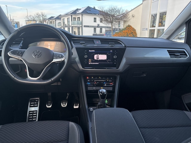 Volkswagen Touran 1.5 TSI