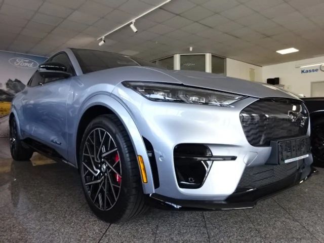 Ford Mustang Mach-E AWD GT