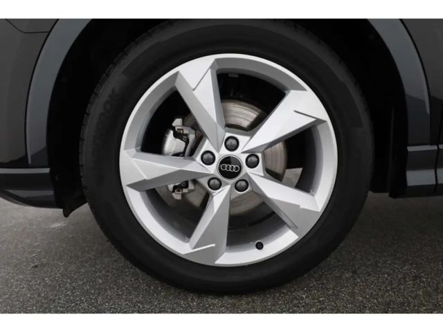 Audi Q3 35 TFSI S-Tronic