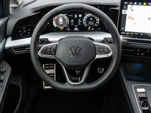 Volkswagen Golf 2.0 TDI DSG Life Variant