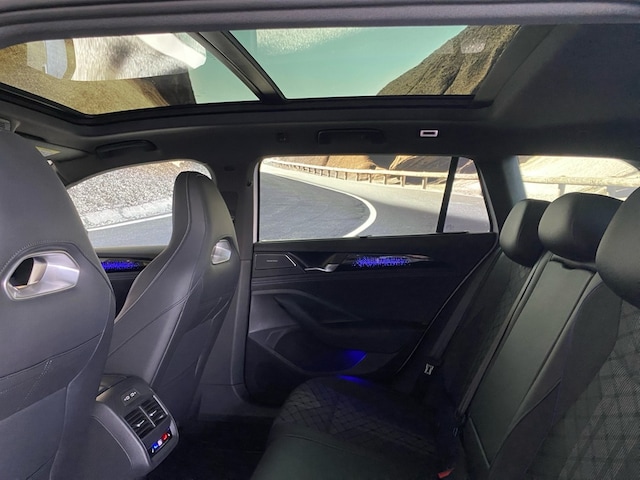 Volkswagen Passat 2.0 TDI DSG R-Line Variant