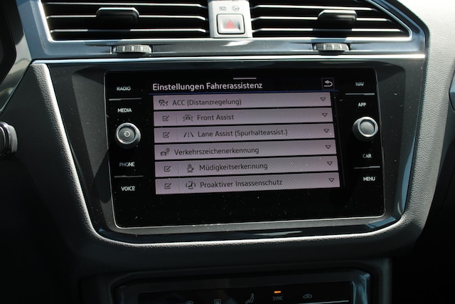 Volkswagen Tiguan 1.5TSI NAVI LED LM17 Climatronic DAB+