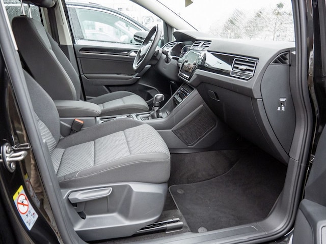 Volkswagen Touran 1.5 TSI DSG