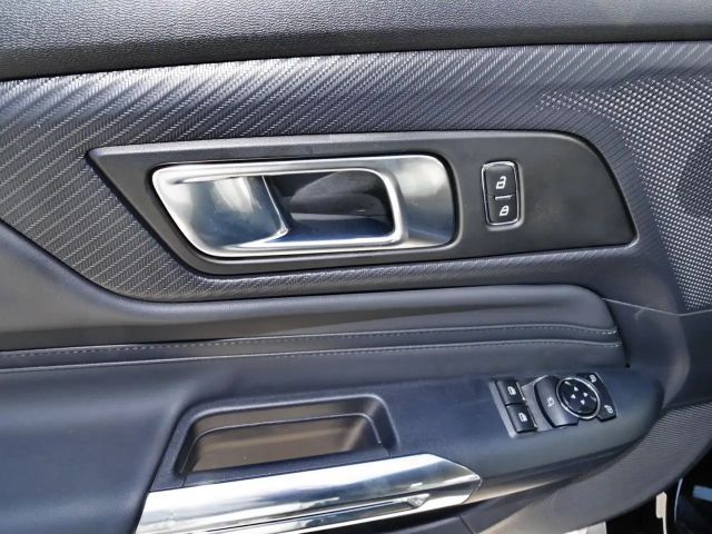 Ford Mustang GT 5.0 V8