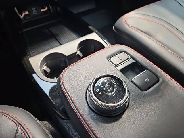 Ford Mustang Mach-E AWD Standard range