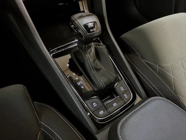 Skoda Karoq 2.0 TSI 4x4 Sportline