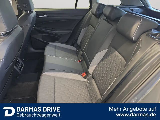 Volkswagen Golf 2.0 TDI DSG Variant