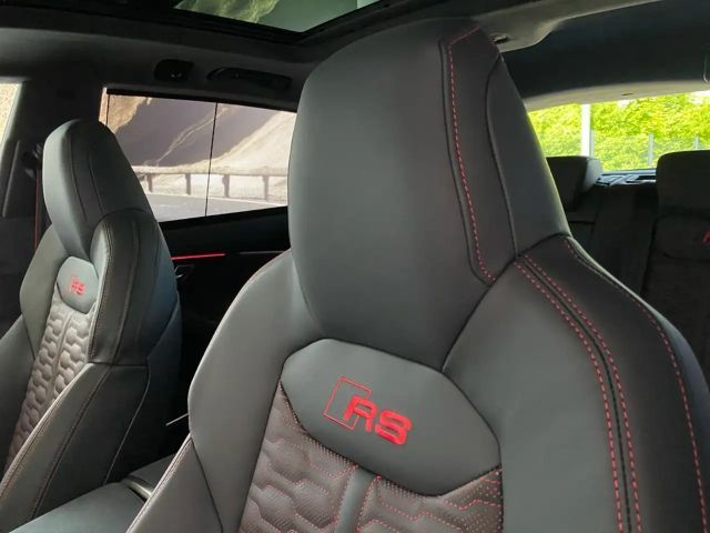 Audi RS Q8 4.0 TFSI Performance Quattro