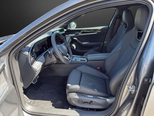 Volkswagen Passat 4Motion DSG R-Line