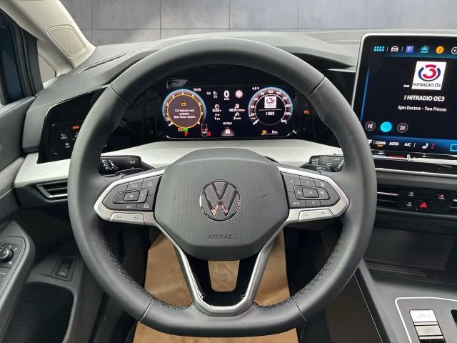 Volkswagen Golf Business DSG Variant