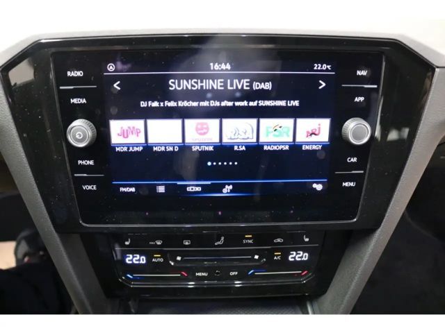 Volkswagen Passat Business DSG