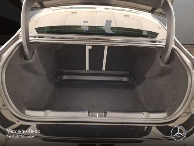 Mercedes-Benz EQE 350 AVANTGARDE Sedan