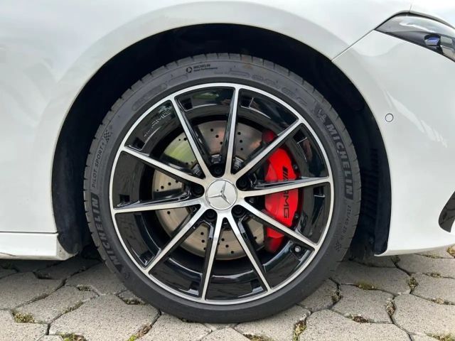 Mercedes-Benz A 35 AMG 4MATIC AMG Line