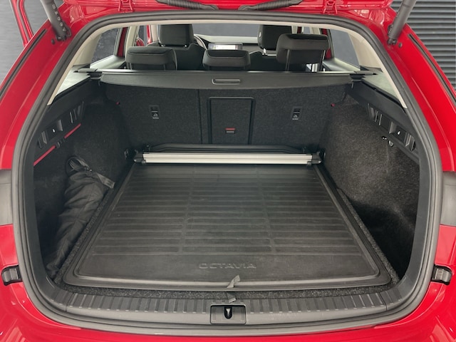 Skoda Octavia 2.0 TDI Combi Style Style