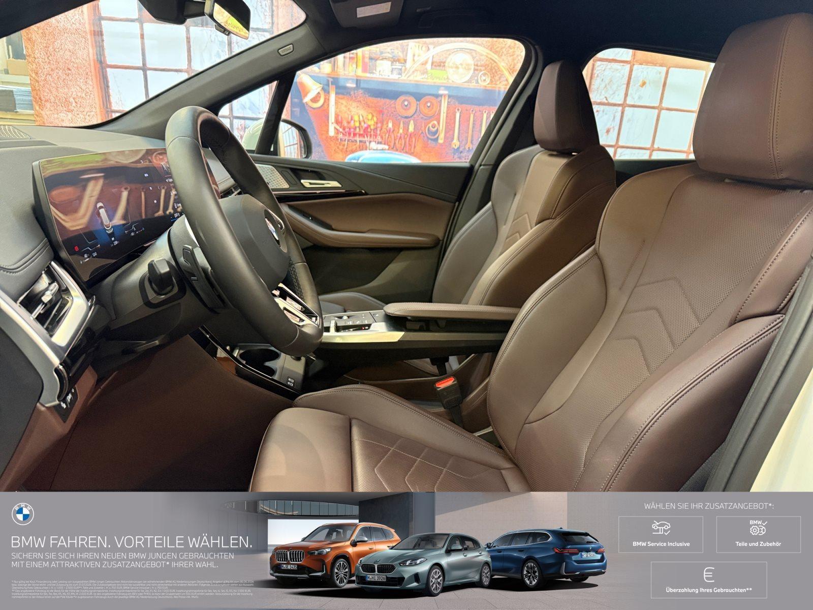 BMW 220 220i Active Tourer