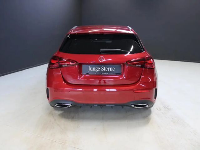 Mercedes-Benz A 180 AMG Line