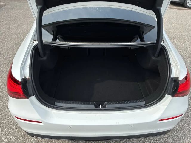 Mercedes-Benz A 180 Progressive