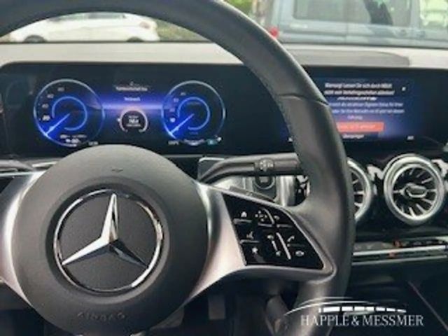 Mercedes-Benz EQB 350 4MATIC Progressive