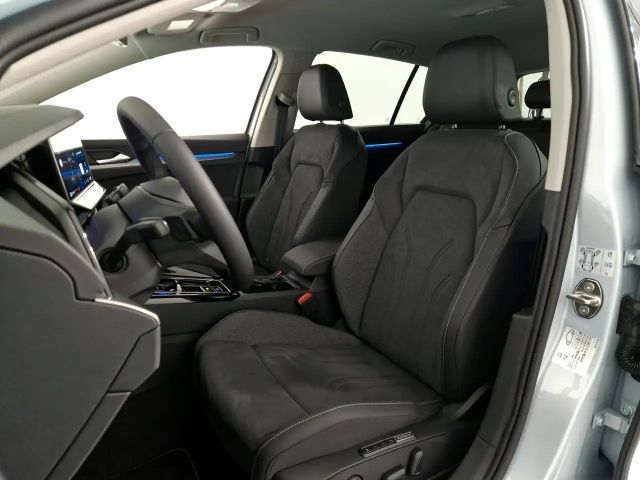 Volkswagen Golf DSG Style eHybrid