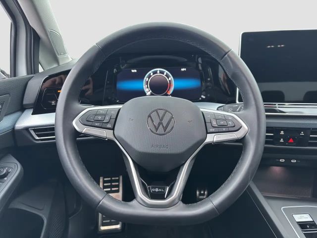 Volkswagen Golf 1.5 eTSI Life