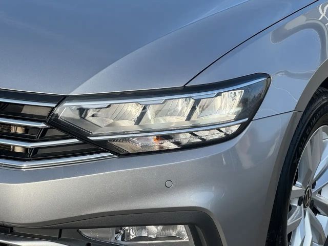 Volkswagen Passat 1.5 TSI Variant