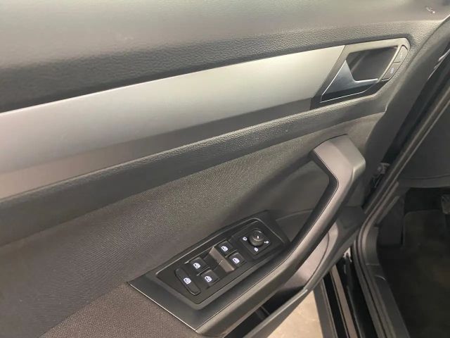 Volkswagen T-Roc 2.0 TDI Life