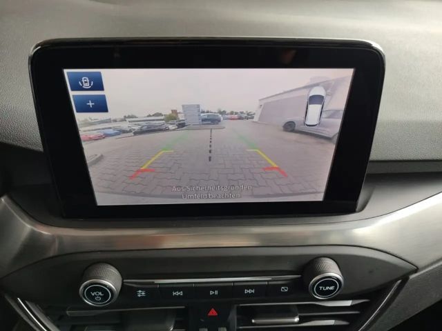 Ford Focus Titanium Wagon