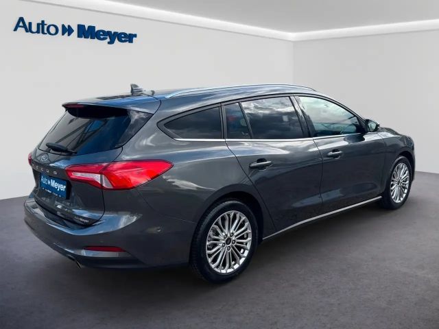 Ford Focus Titanium Wagon