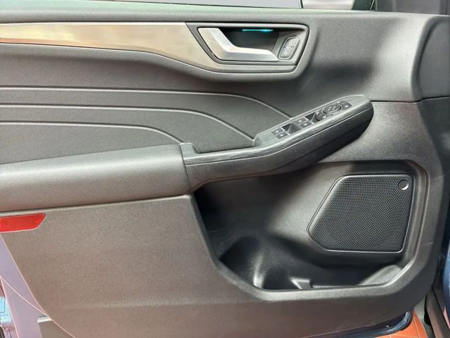 Ford Kuga Plug in Hybrid Titanium X