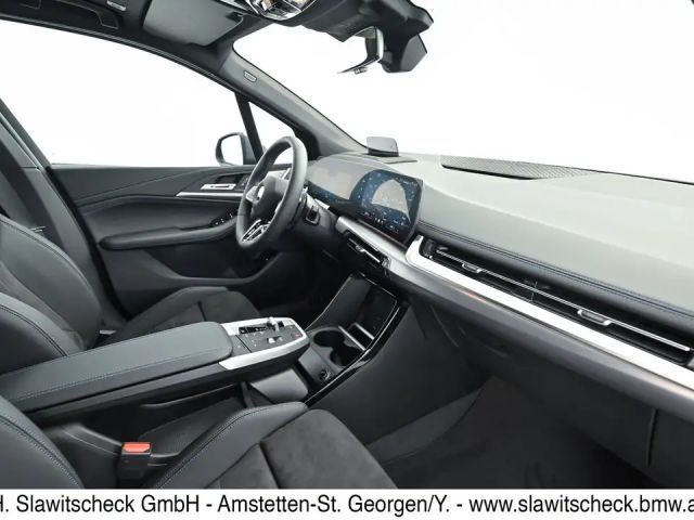 BMW 218 218d Active Tourer Sedan